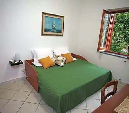 L' Arancio In Fiore Bed & Breakfast 4*